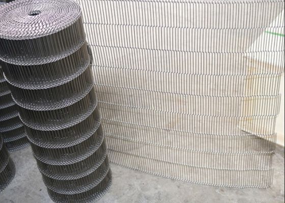 Επίπεδη ευκίνητη ζώνη μεταφορέων φούρνων Ss304 επεξεργασίας τροφίμων 4mm πίσσα